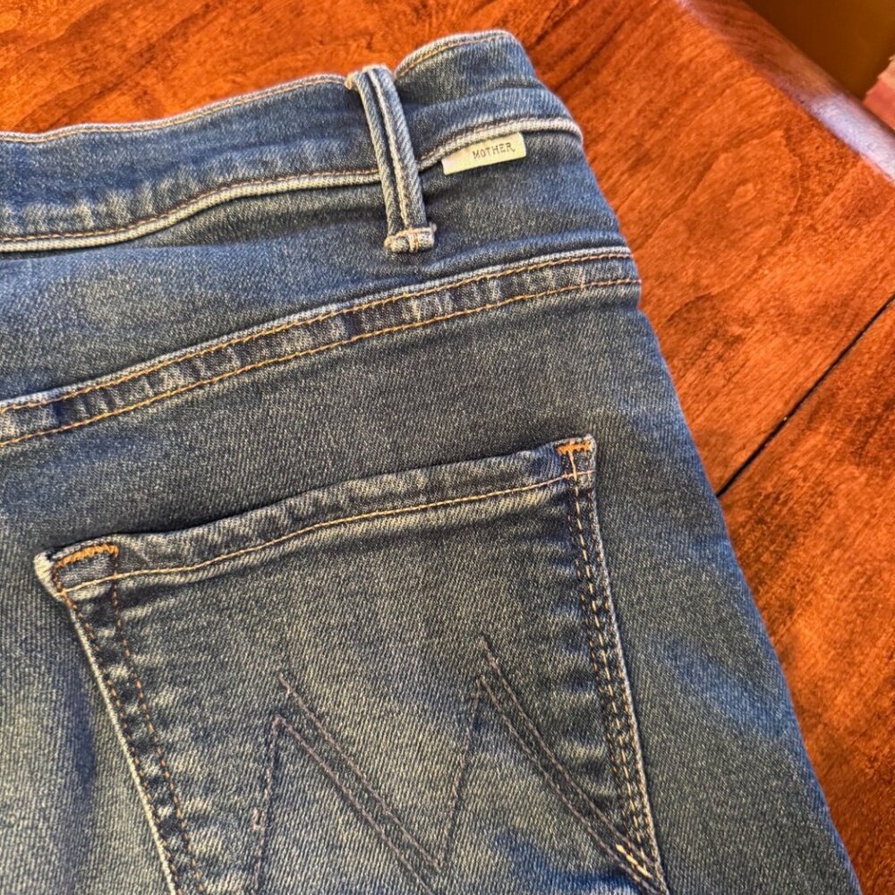 Mother Hustler Roller Sneak Jeans size 30 - Picture 6 of 6